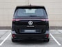 Volkswagen ID. Buzz Cargo Bulli Limited Edition 79 kWh 286PK | December rijden | 360 Camera | Navigatie via Apple carplay  | Trekhaak | Bijrijdersbank | LED Matrix | Alarm | 19 inch Lm velgen |