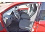 Volkswagen Up! 1.0 , AIRCO , BL TOOTH , RADIO , EL VOOR , CV AFST ,