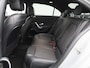Mercedes-Benz A-klasse 200 Premium Plus VERWACHT !!! | AUTOMAAT | PANORAMADAK | VIRTUEEL | STOELVERWARMING | NAVIGATIE | CAMERA | SPORTSTOELEN | HAL-LEER | CLIMA | CRUISE | SFEERVERLICHTING | LMV | LED | 12 MAANDEN BOVAG GARANTIE |
