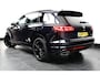 Volkswagen Touareg 3.0 TSi eHybrid 4MOTION R l Dealeronderhouden l Luchtvering l Pano Dak l Matrix LED l Leder Stoel incl Memory l Elektr. Trekhaak l 21" Suzuka Black l