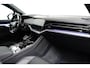 Volkswagen Touareg 3.0 TSi eHybrid 4MOTION R l Dealeronderhouden l Luchtvering l Pano Dak l Matrix LED l Leder Stoel incl Memory l Elektr. Trekhaak l 21" Suzuka Black l