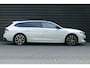 Peugeot 508 SW 1.6 HYBRID 225PK GT / CAMERA / STOELVERWARMING / PANO.DAK / ALCANTARA / AGR / MASSAGESTOEL / 18"LMV / KEYLESS / FULL-LED / NAVI / CLIMA / PDC / BLUETOOTH / ADAPT. CRUISECONTROL / 2E EIGENAAR / SCHITTERENDE STAAT !!