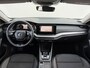 Skoda Octavia Combi 1.0 e-TSI 110pk DSG Business Edition | Navigatie | Stoelverwarming | Trekhaak