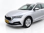 Skoda Octavia Combi 1.0 e-TSI 110pk DSG Business Edition | Navigatie | Stoelverwarming | Trekhaak