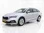Skoda Octavia Combi 1.0 e-TSI 110pk DSG Business Edition | Navigatie | Stoelverwarming | Trekhaak
