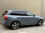 Volvo XC90 2.0 T8 Recharge AWD R-Design | 360 camera | Adaptieve cruise | Harman&kardon | 22 inch velgen | Head up | Stoelverwarming&ventilatie | Stuurverwarming | Lederen bekleding | Memory | Navigatie | Apple CarPlay | DAB | Full-LED | Keyless entry&start | Dodehoekdetectie | Volledig dealeronderhouden
