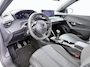 Peugeot 2008 Allure 100pk | Navigatie | Camera achter | Parkeersensoren | Cruise control | Lichtmetalen velgen | LED koplampen | Apple Carplay en Android auto