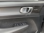 Volvo XC40 T5 AWD | R-Design | Panoramadak | Trekhaak | Nieuwstaat!