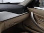 BMW 3-Serie Touring 318i Centennial Executive | Panoramadak | Leder | Trekhaak | Park assist | Cruise control | Climate control | Full LED | Sfeerverlichting |