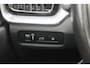 Volvo V60 T6 340PK Automaat Recharge AWD Business Pro Road Sign Information / Adaptieve Cruise Control / 18" lichtmetalen velgen / Stoelverwarming / Stuurwielverwarming /
