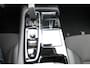 Volvo V60 T6 340PK Automaat Recharge AWD Business Pro Road Sign Information / Adaptieve Cruise Control / 18" lichtmetalen velgen / Stoelverwarming / Stuurwielverwarming /