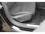 Volvo V60 T6 340PK Automaat Recharge AWD Business Pro Road Sign Information / Adaptieve Cruise Control / 18" lichtmetalen velgen / Stoelverwarming / Stuurwielverwarming /