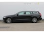 Volvo V60 T6 340PK Automaat Recharge AWD Business Pro Road Sign Information / Adaptieve Cruise Control / 18" lichtmetalen velgen / Stoelverwarming / Stuurwielverwarming /