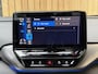 Volkswagen ID.4 Pro 77 kWh SoH 94,68% | Warmtepomp | Apple CarPlay/Android Auto | Adaptieve cruise control | Climate control | LED koplampen | Navigatiesysteem | Voorstoelen en stuurwiel verwarmd | Parkeersensoren voor en achter