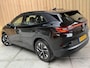 Volkswagen ID.4 Pro 77 kWh SoH 94,68% | Warmtepomp | Apple CarPlay/Android Auto | Adaptieve cruise control | Climate control | LED koplampen | Navigatiesysteem | Voorstoelen en stuurwiel verwarmd | Parkeersensoren voor en achter