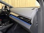 Volkswagen ID.4 Pro 77 kWh SoH 94,68% | Warmtepomp | Apple CarPlay/Android Auto | Adaptieve cruise control | Climate control | LED koplampen | Navigatiesysteem | Voorstoelen en stuurwiel verwarmd | Parkeersensoren voor en achter