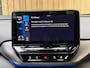 Volkswagen ID.4 Pro 77 kWh SoH 94,68% | Warmtepomp | Apple CarPlay/Android Auto | Adaptieve cruise control | Climate control | LED koplampen | Navigatiesysteem | Voorstoelen en stuurwiel verwarmd | Parkeersensoren voor en achter