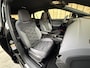 Volkswagen ID.4 Pro 77 kWh SoH 94,68% | Warmtepomp | Apple CarPlay/Android Auto | Adaptieve cruise control | Climate control | LED koplampen | Navigatiesysteem | Voorstoelen en stuurwiel verwarmd | Parkeersensoren voor en achter