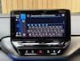 Volkswagen ID.4 Pro 77 kWh SoH 94,68% | Warmtepomp | Apple CarPlay/Android Auto | Adaptieve cruise control | Climate control | LED koplampen | Navigatiesysteem | Voorstoelen en stuurwiel verwarmd | Parkeersensoren voor en achter