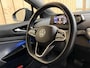 Volkswagen ID.4 Pro 77 kWh SoH 94,68% | Warmtepomp | Apple CarPlay/Android Auto | Adaptieve cruise control | Climate control | LED koplampen | Navigatiesysteem | Voorstoelen en stuurwiel verwarmd | Parkeersensoren voor en achter