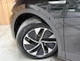Volkswagen ID.4 Pro 77 kWh SoH 94,68% | Warmtepomp | Apple CarPlay/Android Auto | Adaptieve cruise control | Climate control | LED koplampen | Navigatiesysteem | Voorstoelen en stuurwiel verwarmd | Parkeersensoren voor en achter