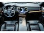 Volvo XC90 2.0 T8 Twin Engine AWD Inscription | HUD | ACC | Luchtvering | Pano | 360 camera | Bowers en Wilkens | Massage | Stoelverwarming en ventilatie | Clima achterin