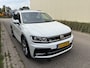 Volkswagen Tiguan 1.4 TSI Connected Series / NAVI / CRUISE / R-LINE / 167dkm!