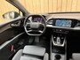 Audi Q4 e-tron 40 Launch edition Advanced Plus 77 kWh SoH 95,39% | Achteruitrijcamera | Adaptieve cruise control | Apple CarPlay/Android Auto | Matrix LED | Navigatiesysteem | Voorstoelen verwarmd | Warmtepomp | Parkeersensoren voor en achter