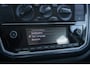 Volkswagen Up! 1.0 | Achterbank in delen neerklapbaar | Airco | Bluetooth telefoonvoorbereiding