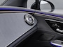 Mercedes-Benz EQE 300 Luxury Line 89 kWh | Panoramadak | Achteruitrijcamera | DISTRONIC Afstandsassistent | Memory Pakket | Stoelverwarming | Sfeerverlichting | Dodehoekassistentie | Privacy Glas Achter | Keyless-GO | Elektrisch Bedienbare Achterklep