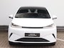 BYD Dolphin G 1.5L DM-i Comfort | Oxford White! | 105km elektrisch | Panoramadak | 360 Camera | HUD | Stoel en Stuurverwarming |