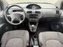 Hyundai Matrix 1.6i GLS airco hoge instap rijdt goed NAP APK 11-2027