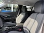 Peugeot e-2008 EV Blue Lease Allure 50 kWh | Achteruitrijcamera | Navigatie | Trekhaak voor fietsendrager | Navigatie | Cruise Control