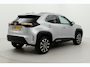 Toyota Yaris Cross 1.5 Hybrid 115 First Edition | Dodehoek detectie | Stoel-/stuurverwarming | Verwarmbare voorruit | BearLock | Adaptive Cruise | Parkeersensoren voor/achter | Apple Carplay / Android Auto | Keyless | 17 inch