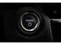 Toyota Yaris Cross 1.5 Hybrid 115 First Edition | Dodehoek detectie | Stoel-/stuurverwarming | Verwarmbare voorruit | BearLock | Adaptive Cruise | Parkeersensoren voor/achter | Apple Carplay / Android Auto | Keyless | 17 inch