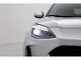 Toyota Yaris Cross 1.5 Hybrid 115 First Edition | Dodehoek detectie | Stoel-/stuurverwarming | Verwarmbare voorruit | BearLock | Adaptive Cruise | Parkeersensoren voor/achter | Apple Carplay / Android Auto | Keyless | 17 inch