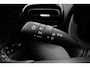 Toyota Yaris Cross 1.5 Hybrid 115 First Edition | Dodehoek detectie | Stoel-/stuurverwarming | Verwarmbare voorruit | BearLock | Adaptive Cruise | Parkeersensoren voor/achter | Apple Carplay / Android Auto | Keyless | 17 inch