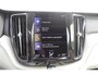 Volvo XC60 2.0 B5 Inscription | Trekhaak| | Adaptieve Cruise Control| Alarm klasse 3| Stoel- en stuurwielverwarming| Standkachel| Extra getint glas| 20"Lichtmetalen velgen| Verwarmbare voorruit