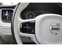 Volvo XC60 2.0 B5 Inscription | Trekhaak| | Adaptieve Cruise Control| Alarm klasse 3| Stoel- en stuurwielverwarming| Standkachel| Extra getint glas| 20"Lichtmetalen velgen| Verwarmbare voorruit