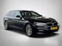 BMW 5-Serie Touring 530i High Executive (Dealer OndH, Panorama, Navi, StoelV, 360 Camera, Head-up, Comfort Stoelen, Etc)