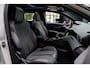 Peugeot 3008 1.2 PureTech GT Line Panodak Navi Camera Climate PDC Stoelverwarming Keyless Entry & Go Cruise C. LM velgen Afneembaar trekhaak