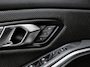 BMW 3-Serie Touring 320e LCi |Keyless|LED|HUD|Trekhaak|Camera|18''|MemoryStoel|DAB+|Stoelverwarming|PrivacyGlas|DEALER ONDH.|