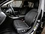 BMW 3-Serie Touring 320e LCi |Keyless|LED|HUD|Trekhaak|Camera|18''|MemoryStoel|DAB+|Stoelverwarming|PrivacyGlas|DEALER ONDH.|