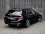 BMW 3-Serie Touring 320e LCi |Keyless|LED|HUD|Trekhaak|Camera|18''|MemoryStoel|DAB+|Stoelverwarming|PrivacyGlas|DEALER ONDH.|