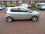 Opel Corsa 1.4-16V Business Sport