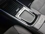 Mercedes-Benz GLA 250 e 140 Year Edition | Plus pakket | Nightpakket | Parkeerpakket | Trekhaak | Panoramaschuifdak | 20” multispaaks lichtmetalen velgen | Warmtewerend, donkergetint glas |