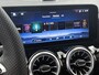 Mercedes-Benz GLA 250 e 140 Year Edition | Plus pakket | Nightpakket | Parkeerpakket | Trekhaak | Panoramaschuifdak | 20” multispaaks lichtmetalen velgen | Warmtewerend, donkergetint glas |