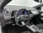 Mercedes-Benz GLA 250 e 140 Year Edition | Plus pakket | Nightpakket | Parkeerpakket | Trekhaak | Panoramaschuifdak | 20” tien-dubbelspaaks AMG velgen | Warmtewerend, donkergetint glas |