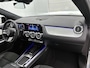 Mercedes-Benz GLA 250 e 140 Year Edition | Plus pakket | Nightpakket | Parkeerpakket | Trekhaak | Panoramaschuifdak | 20” tien-dubbelspaaks AMG velgen | Warmtewerend, donkergetint glas |