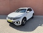 Volkswagen T-Roc 1.5 TSI 150pk DSG R-Line Navigatie Apple Carplay/Android Auto Parkeersensoren Camera Adaptive Cruise Control Elektrische achterklep Stoel- en stuurverwarming Climate Control Ledverlichting Virtual Cockpit